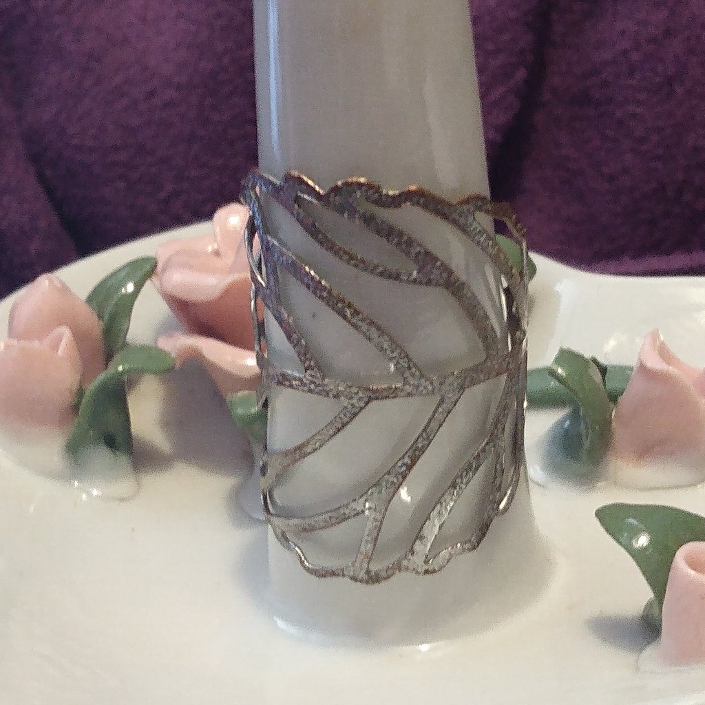 Silver Tone Leaf Ring